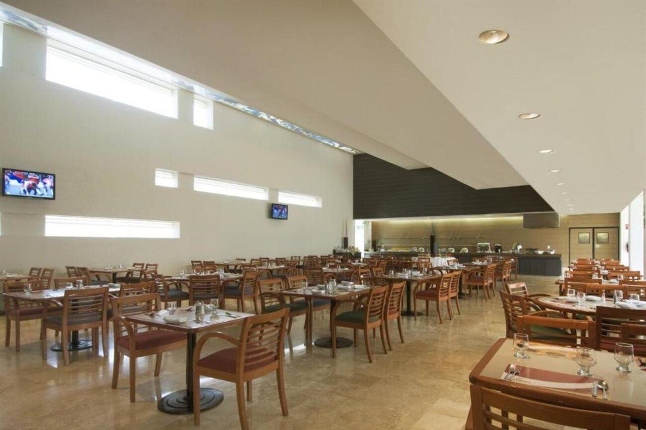 Fiesta Inn Torreon Galerias Εξωτερικό φωτογραφία
